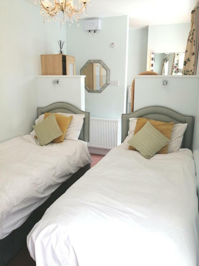 The Pier Hotel Portsmouth Room photo